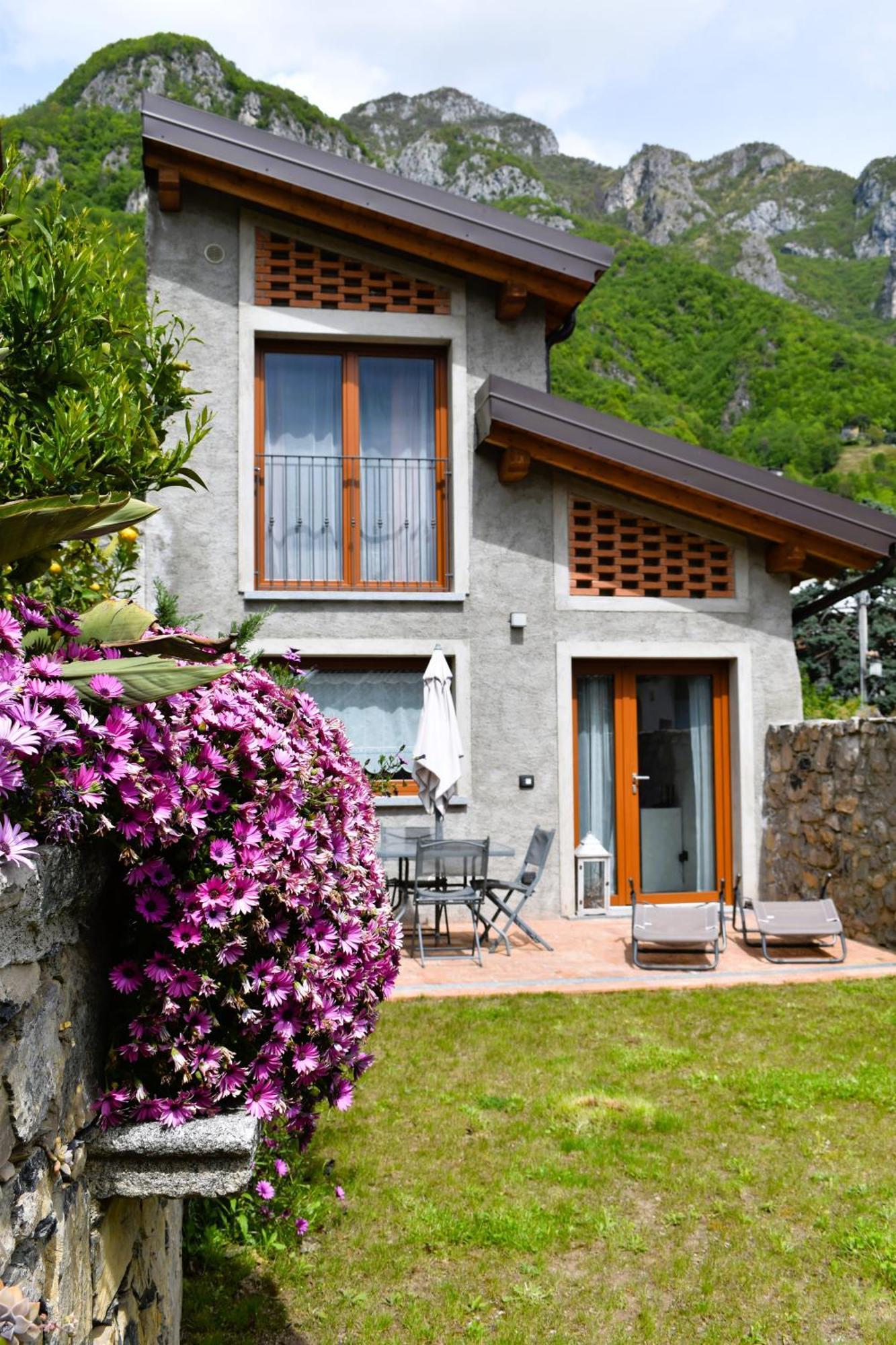Our Happy Place - Casa Vacanze Per Il Viaggiatore Slow Mandello del Lario Zewnętrze zdjęcie